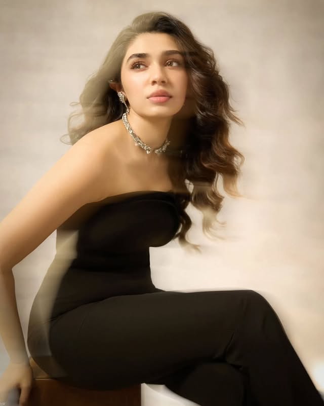 Krithi Shetty (Source /instagram) Krithi Shetty Photo Gallery