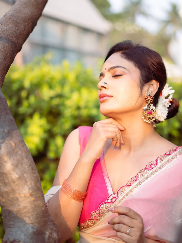 Nanditha Swetha Photo Gallery