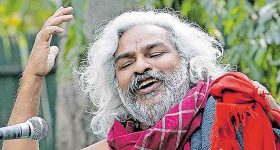 జానర్ మార్చడం కాదు కంటెంట్ లో పస ఉండాలి.. నరేష్ కొత్త మూవీపై నెటిజన్స్ ట్రోల్స్!
