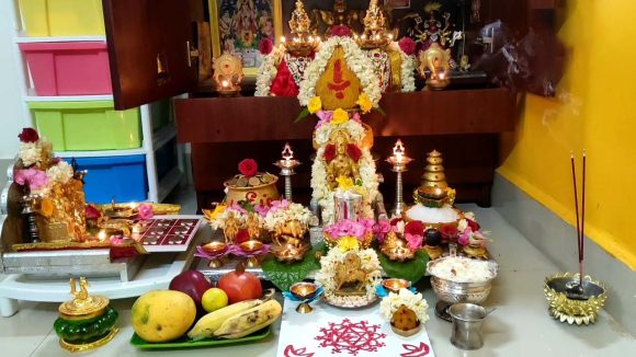 లక్ష్మీదేవి మీ ఇంటికి రావాలంటే..అక్షయ తృతీయ నాడు ఈ 5 పనులు మిస్ చేయకండి