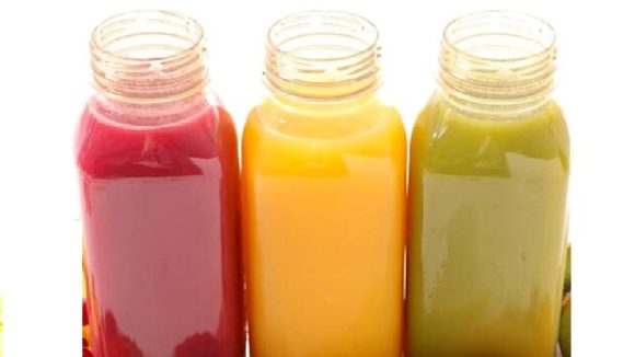 Summer Juices: వేసవిలో చర్మాన్ని మెరిపించే జ్యూసులు ఇవి, ప్రతిరోజూ తాగితే అందమే అందం