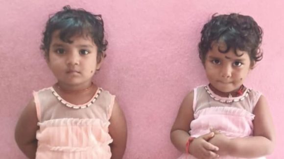 కన్నతండ్రి కిరాతకం.. ఇద్దరు కవల కుమార్తెలను బావిలో పడేసి హత్య!