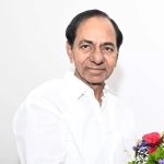కేసీఆర్ ఆరోగ్య‌‘మస్తు’.. పెద్ద‌సారు ముఖం క‌ళ‌క‌ళ‌!