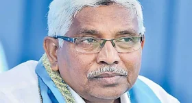టీజేఎస్‌..ప్లీన‌రీ పోస్ట‌ర్‌పై చ‌ర్చోప‌చ‌ర్చ‌లు! కోదండ‌రామ్ ఏం చెప్పాల‌నుకుంటున్నారు?