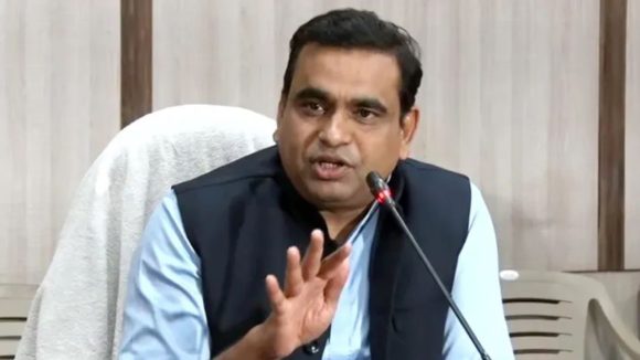 బీఆర్ఎస్ స్క్రిప్ట్ పార్లమెంట్‌లో చదువుతున్నారా?.. కిషన్ రెడ్డికి ఎంపీ చామల చురకలు