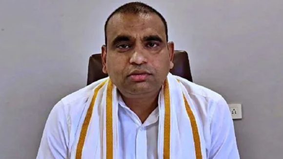 బీఆర్ఎస్ దోపిడీపై పదేళ్లు ఎందుకు మౌనం? కిషన్ రెడ్డిని నిలదీసిన భువనగిరి ఎంపీ