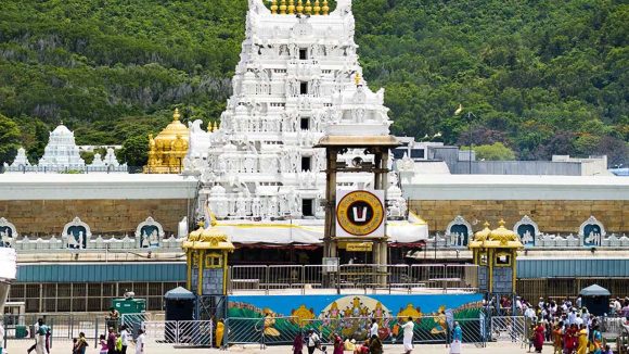 తిరుమల భక్తులకు గుడ్ న్యూస్.. మే 1 నుంచి శ్రీవారి దర్శన విధానంలో కీలక మార్పులు!