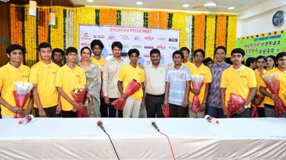 తెలంగాణ SSC ఫలితాల్లో భాష్యం ‘బంపర్’ విక్టరీ.. విజయకేతనం ఎగురవేసిన విద్యార్థులు!