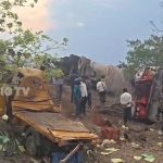 కలబురిగిలో విషాదం.. ఆటో, సిమెంట్ ట్యాంకర్, బస్సు ఢీ.. స్పాట్‌లో 13 మంది