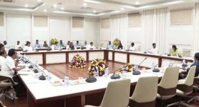 క్షేత్రస్థాయిలో హీట్ పెంచుతున్న కేబినెట్ మార్పులు.. ఎవరికి ప్రమోషన్.. ఎవరికి ఉద్వాసన?