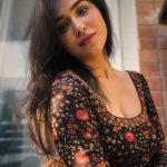 Priyanka Jawalkar: టాప్ అందాలతో హీట్ పెంచుతున్న అనంతపురం అమ్మాయి.. ఫోటోలు వైరల్!