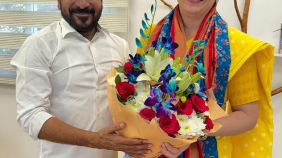 రేవంత్‌.. సెంట‌ర్ ఆఫ్ అట్రాక్ష‌న్‌!  మోడీఎత్తుకు రాహుల్ పైఎత్తు!  ఎన్డీయే వ్యూహానికి… ఇండి ప్ర‌తివ్యూహం..
