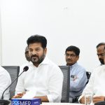 తెలంగాణ కేబినెట్ సంచలన నిర్ణయాలు.. రిటైర్డ్ ఉద్యోగుల బకాయిల కోసం మంత్రుల జీతాల్లో కోత!