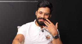 ఇండస్ట్రీలో తొక్కేసారు.. ఫాస్ట్ ఫుడ్ సెంటర్ లో ప్లేట్లు కడిగాను..కన్నీళ్లు పెట్టుకున్న విశ్వ?