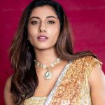 ఇంస్టాగ్రామ్ సబ్స్క్రిప్షన్ పేరుతో భారీ ఆదాయం.. విష్ణు ప్రియ నెల సంపాదన ఎంతో తెలుసా?