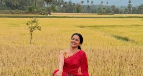 అంగన్‌వాడీ టీచర్లకు అత్యాధునిక ఫోన్లు.. తప్పుడు ప్రచారం చేస్తే జైలుకే, సీతక్క కీలక వ్యాఖ్యలు