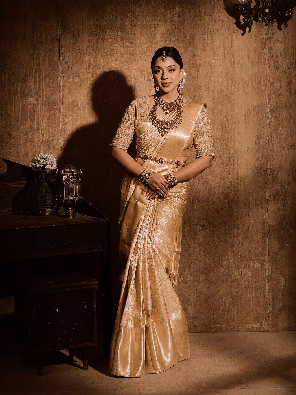 Deviyani Sharma (Image Credit: Instagram) Actress Deviyani Sharma photo gallery