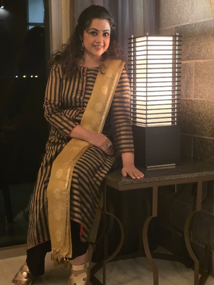 Meena Sagar (Image Credit: Instagram) Actress Meena Sagar Photo Gallery