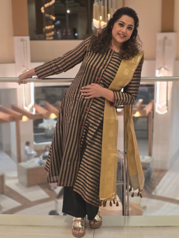 Meena Sagar (Image Credit: Instagram) Actress Meena Sagar Photo Gallery