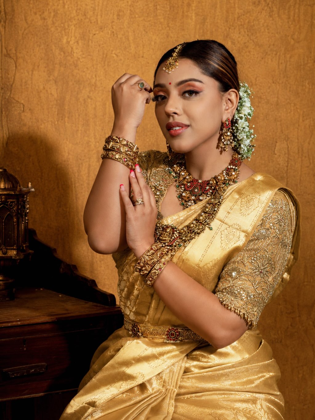 Deviyani Sharma (Image Credit: Instagram) Actress Deviyani Sharma photo gallery