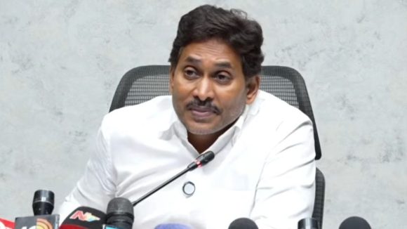 సీఎం చంద్రబాబుపై జగన్ హాట్ కామెంట్స్.. మరోసారి చావుపై ప్రస్తావన, ఆ పేరెత్తితే ఆయన పనైపోయినట్టే