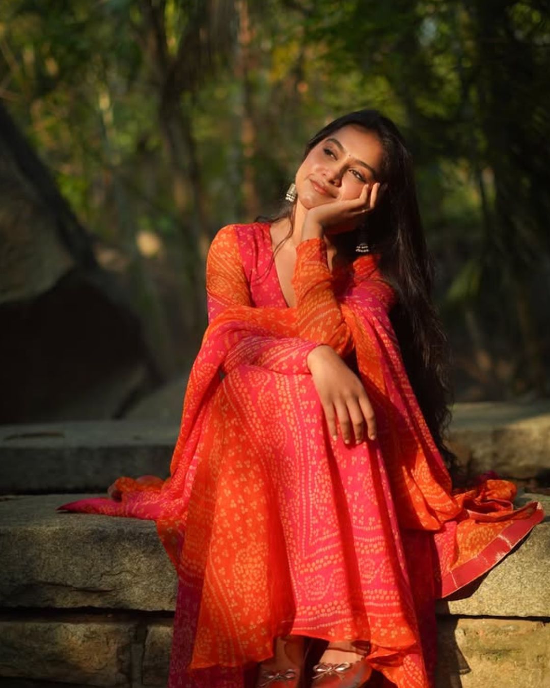 Krithika Uma Sankar : పింక్ డ్రెస్ లో మత్తెక్కిస్తున్న మహా.. ఫ్యాన్స్ ఫిదా..