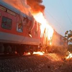 రాజధాని ఎక్స్‌ప్రెస్‌లోమంటలు.. బెంబేలెత్తిపోయిన ప్రయాణికులు, అసలేం జరిగింది?