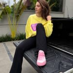 Mehreen Pirzada : యెల్లో టీ షర్ట్ లో మెహ్రీన్ స్టైలిష్ పిక్స్.. ఫ్యాన్స్ ఫిదా..