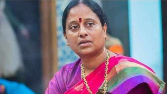 మంత్రి కొండా సురేఖ వివరణ..  మా ఇంట దైవం,  కట్.. పేస్ట్ మాదిరిగా చేశారంటూ మండిపాటు