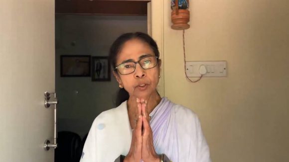 ఫలితాల వేళ మమతా బెనర్జీ సంచలన వీడియో.. తుది ఫలితాలు మారుతాయంటున్న దీదీ