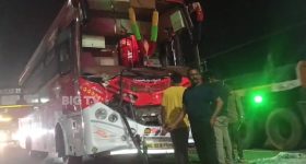 కోదాడ వద్ద ఘోర ప్రమాదం.. డీసీఎంను ఢీకొట్టిన ప్రైవేట్ బస్సు.. స్పాట్ లో 30 మంది ప్ర‌యాణికులు