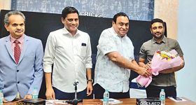 మార్కెట్లోకి వచ్చేసిన OnePlus Pad 4.. రూ. 5,000 డిస్కౌంట్.. ధర, ఫీచర్ల వివరాలివే!