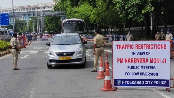 Hyderabad: హైదరాబాద్ వాసులకు బిగ్ అలర్ట్..  పలు ప్రాంతాల్లో ట్రాఫిక్ ఆంక్షలు, నగరంలో ప్రధాని పర్యటన