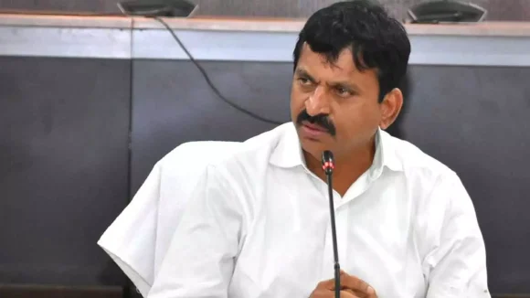 రైతులను రాజులను చేసే వరకు తగ్గేదేలే.. ఇది ప్రజా ప్రభుత్వం, మంత్రి పొంగులేటి కీలక వ్యాఖ్యలు