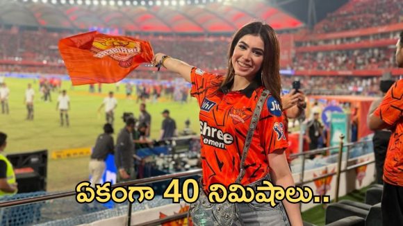 ప్రముఖ సినీ నటికి వేధింపులు.. పోలీసులను ఆశ్రయించిన బ్యూటీ!