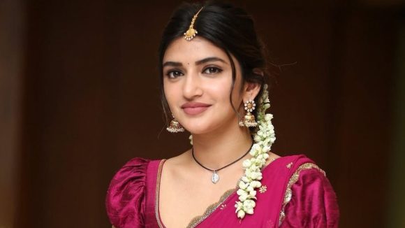 అలాంటి సినిమాల్లో నటించాలనుంది.. శ్రీలీల కల నెరవేరేనా?