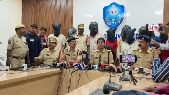 ఫ్యామిలీ మొత్తం కలిసి మర్డర్ ప్లాన్.. సికింద్రాబాద్ యావన్ హత్య కేసులో షాకింగ్ విషయాలు చెప్పిన డీసీపీ
