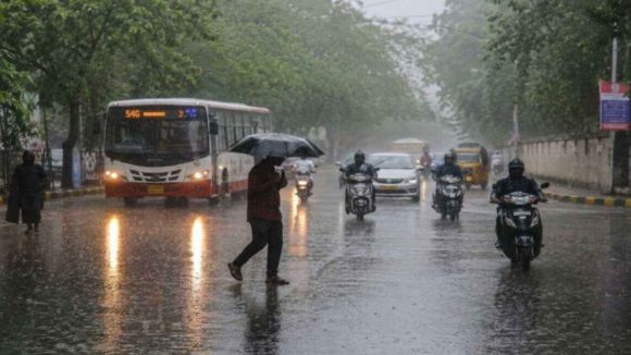 Telangana Weather: నైరుతి రుతుపవనాలు.. తెలంగాణకు వాతావరణ శాఖ హెచ్చరిక, రాబోయే 48 గంటలు జాగ్రత్త