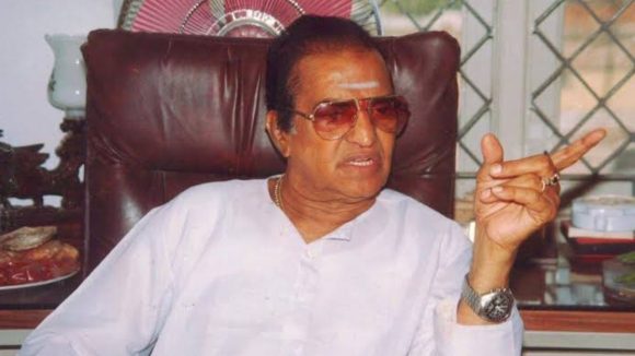 టీడీపీ చుట్టూ తెలంగాణ రాజకీయాలు..  ఎన్టీఆర్ కోసం కాంగ్రెస్-బీఆర్ఎస్ పార్టీల పోటీ, మేటరేంటి?