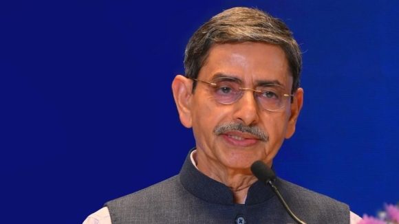 బెంగాల్ రాజకీయాల్లో హైడ్రామా.. గవర్నర్‌తో ఎన్నిక‌ల ప్ర‌ధానాధికారి భేటీ.. మమతాపై వేటుకు రంగం సిద్ధం!