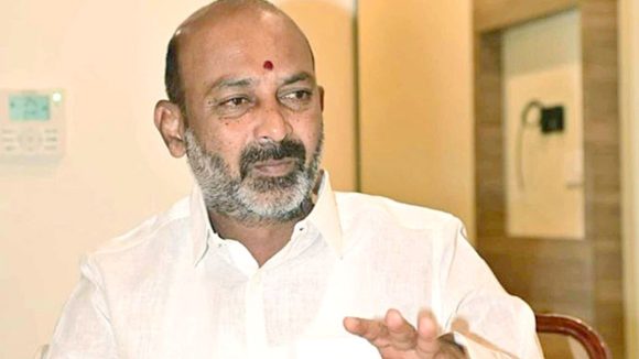 కాంగ్రెస్‌కు ఇక కాలం చెల్లింది.. మహిళా బిల్లును అడ్డుకున్నందుకే ఈ దుస్థితి, బండి సంజయ్ సంచలన వ్యాఖ్యలు