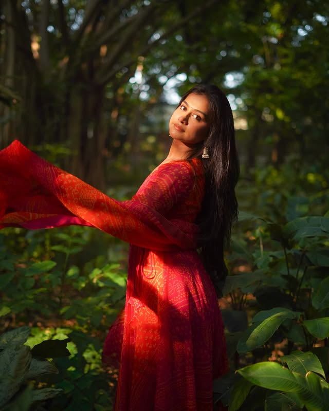 Krithika Umashankar ( source/ Instagram) Krithika Uma Sankar photo Gallery