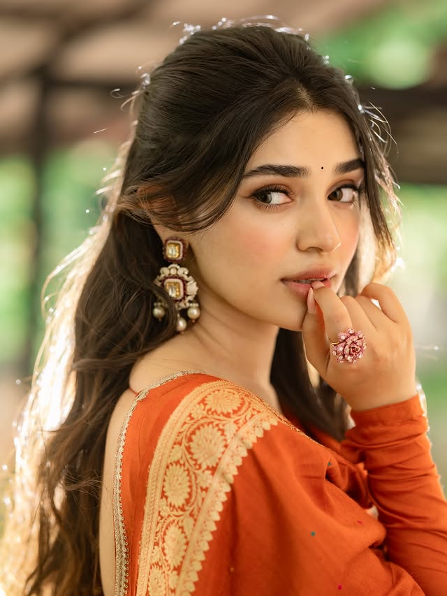 Krithi Shetty (Source /instagram) Krithi Shetty Photo Gallery