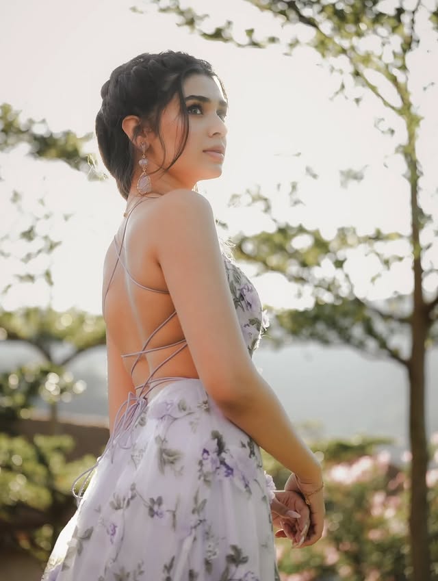 Krithi Shetty (Source /instagram) Krithi Shetty Photo Gallery
