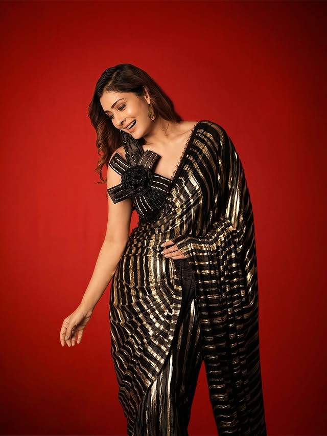Payal Rajput ( Source / Instagram ) Payal Rajput Photo Gallery