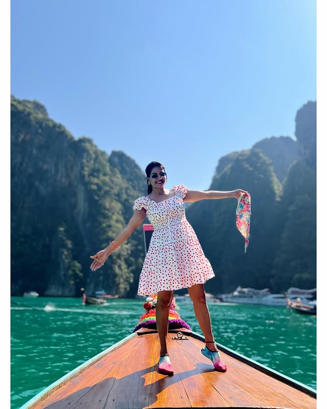 Anshu Reddy ( Source / Instagram ) Anshu Reddy Photo Gallery