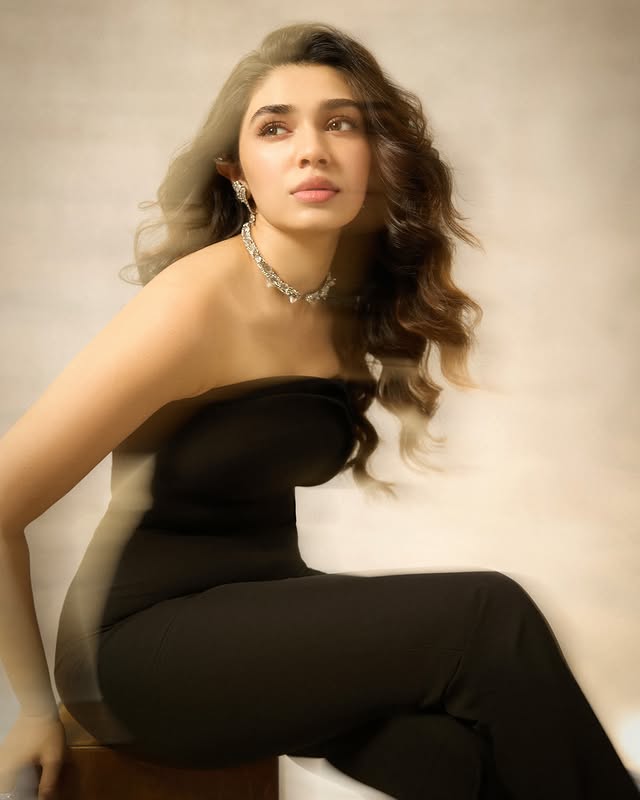Krithi Shetty (Source /instagram) Krithi Shetty Photo Gallery