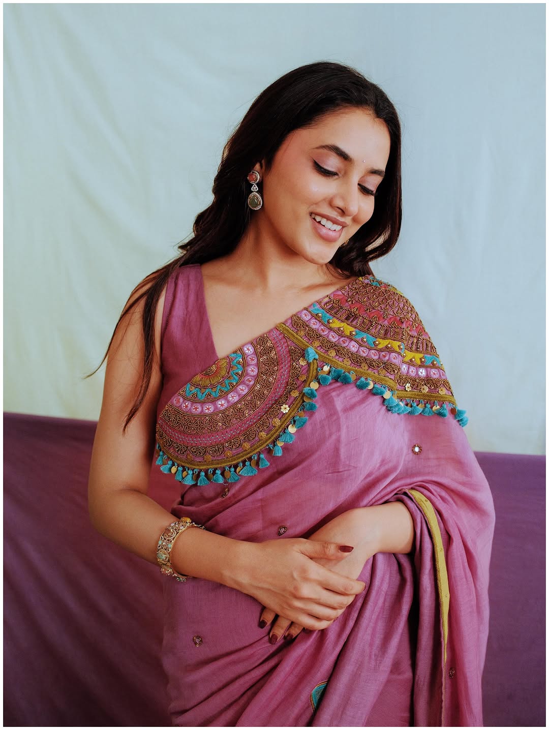 Priyanka Mohan( Source/ Instagram) Priyanka Mohan Photo Gallery