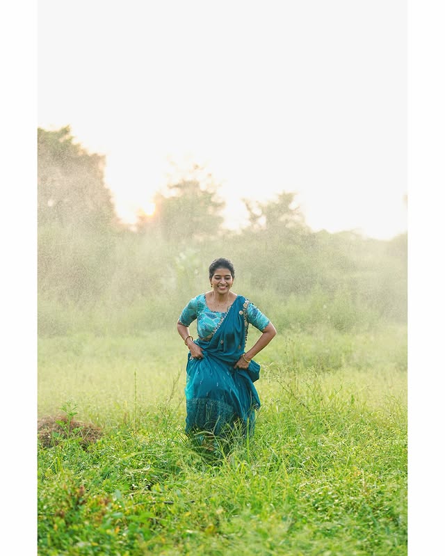 Anshu Reddy ( Source / Instagram ) Anshu Reddy Photo Gallery