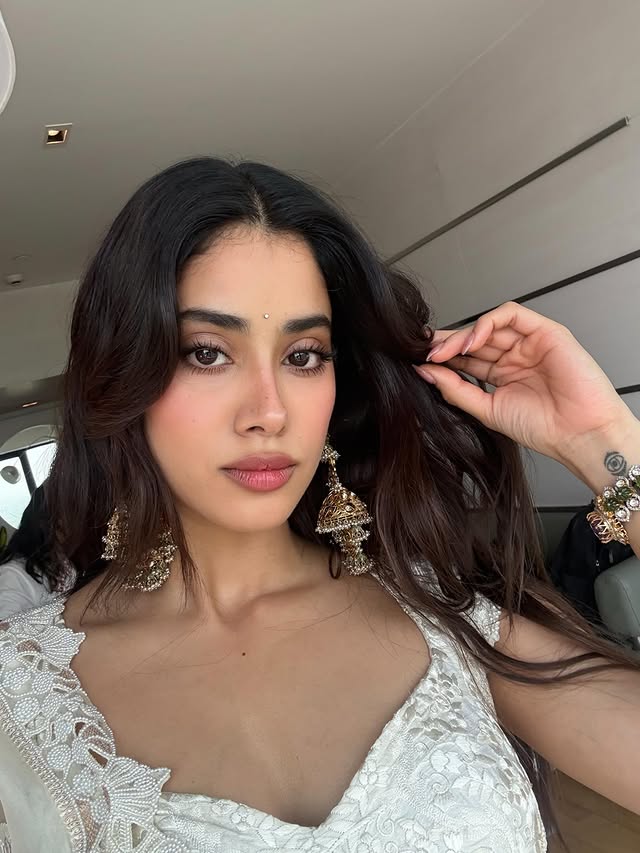 Janvikapoor (Source /Instagram ) Janvikapoor Photo gallery